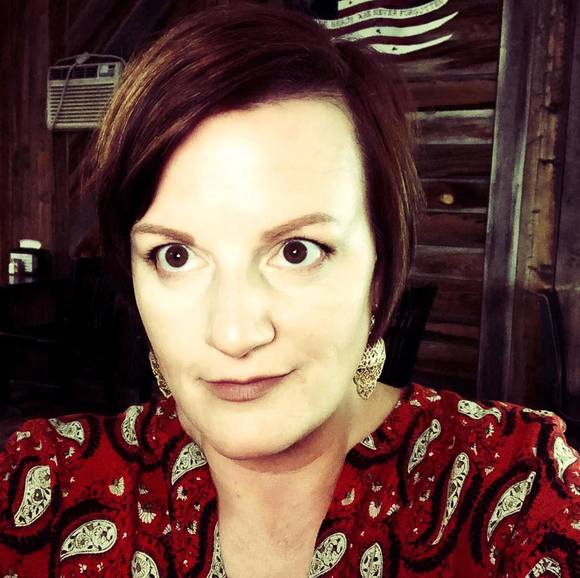 Meet your Posher, Eva - Picture 1 of 1